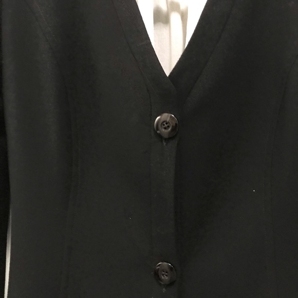 Black Wool Crepe Jacket with option fur trim - Picture 2 of 7